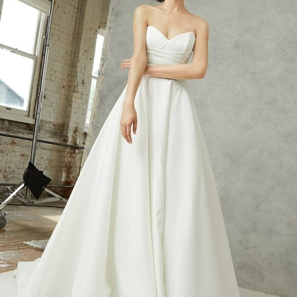 Alyne By Rivini Lena (Wedding Dress)